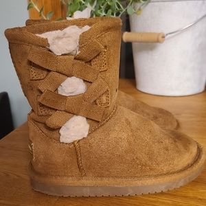 Koolaburra by UGG toddler boot